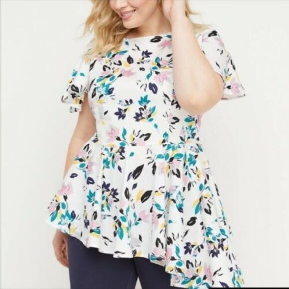 Lane Bryant Tops - NWT Lane Bryant Asymmetrical Hem Peplum Top H10756